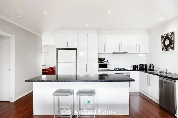 Second view of Homely unit listing, 3/28 Orchard Grove, Tyabb VIC 3913