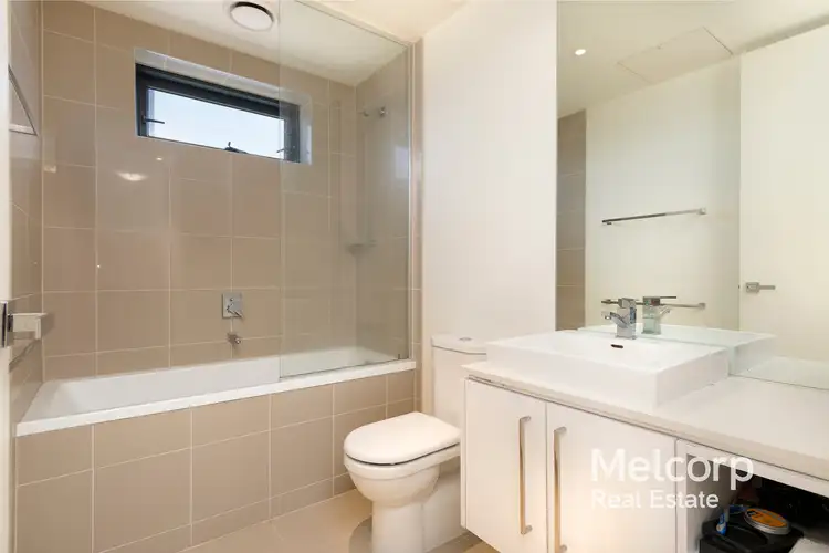 Fourth view of Homely apartment listing, 2101/25 Therry Street, Melbourne VIC 3000