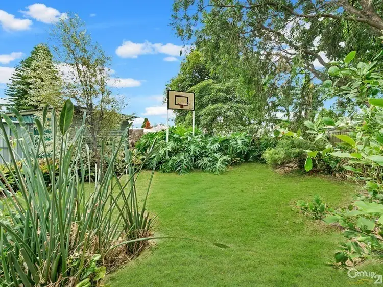 15 Lynwood Street, Blakehurst NSW 2221