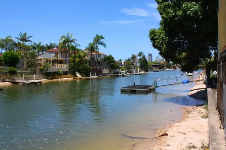 3 Alvarado Court, Broadbeach Waters QLD 4218