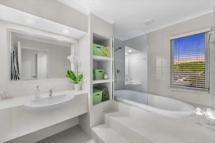 Sixth view of Homely house listing, 37 Kneale Street, Holland Park West QLD 4121