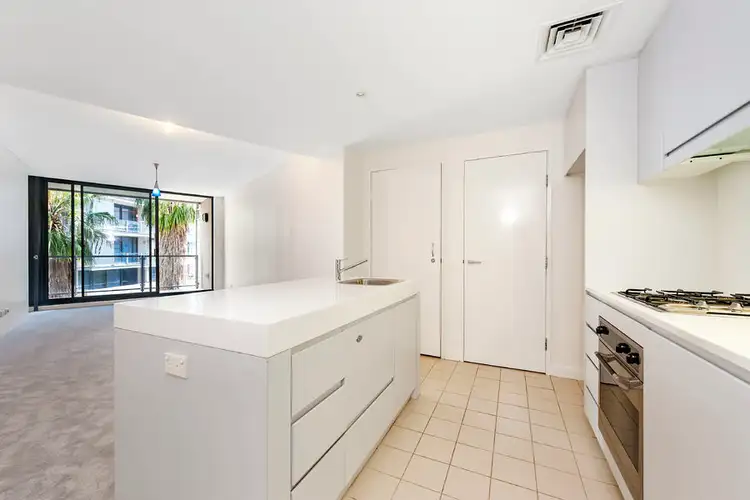 Third view of Homely apartment listing, 401/45 Shelley Street, Sydney NSW 2000
