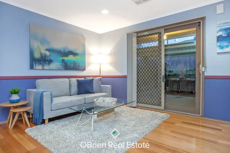 Sixth view of Homely house listing, 5 Kate Court, Pakenham VIC 3810