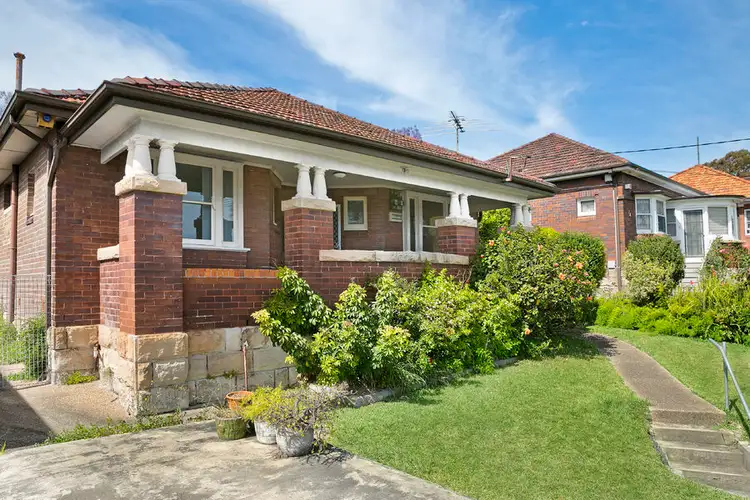 72 Prince Edward Avenue, Earlwood NSW 2206