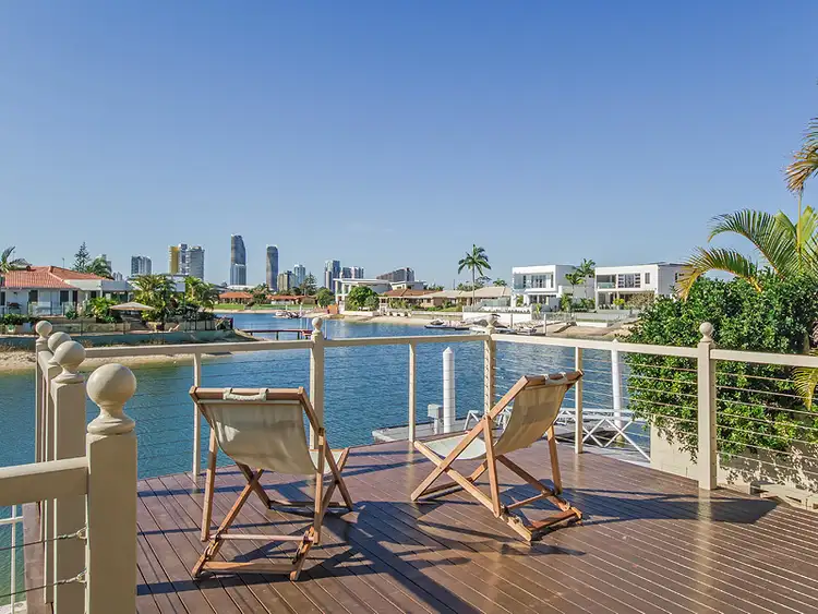 68 Rio Vista Boulevard, Broadbeach Waters QLD 4218