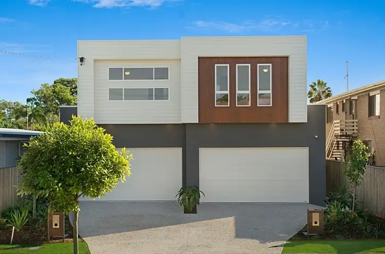 21 Nundah Avenue, Miami QLD 4220