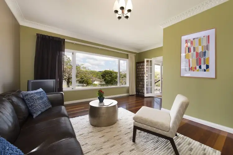 20 Provincial Road, Holland Park QLD 4121