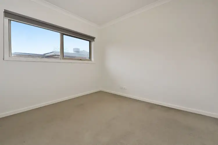 Sixth view of Homely unit listing, 2/14 Ludeman Court, Reservoir VIC 3073