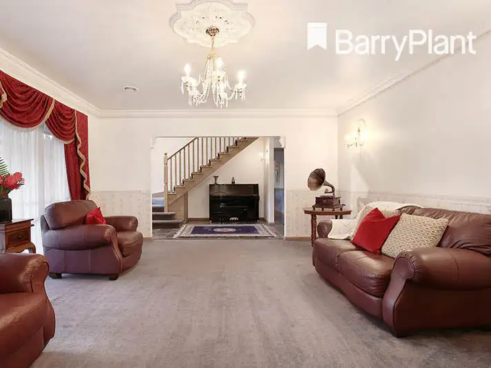 Fifth view of Homely house listing, 10 Clerehan Court, Wantirna South VIC 3152