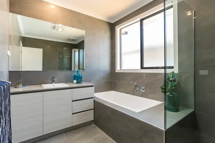 Fifth view of Homely house listing, 1 Patricia Loop, Keysborough VIC 3173