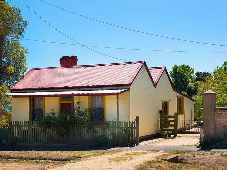 Main view of Homely house listing, 1 Campbell Street, Castlemaine VIC 3450