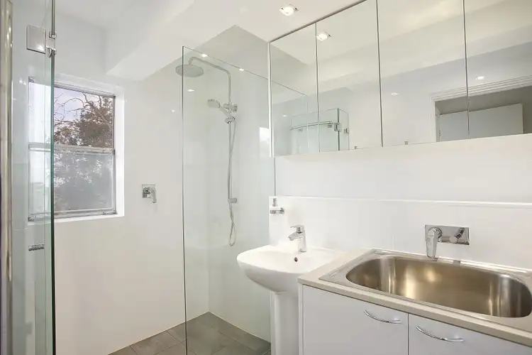 Third view of Homely apartment listing, 6/1068 Pacific Highway, Pymble NSW 2073
