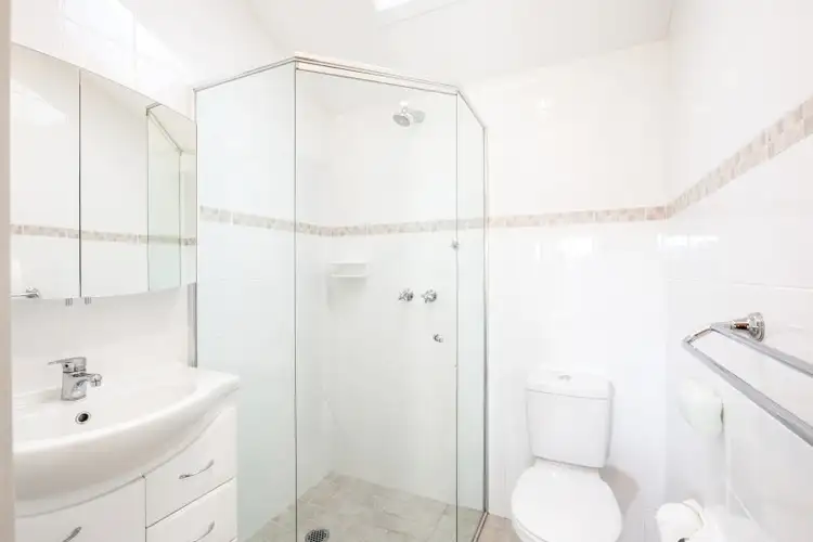 Sixth view of Homely house listing, 128 Upper Washington Drive, Bonnet Bay NSW 2226