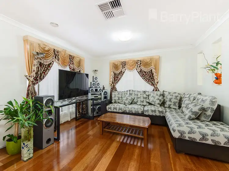 Third view of Homely house listing, 5 Loxwood Court, Deer Park VIC 3023