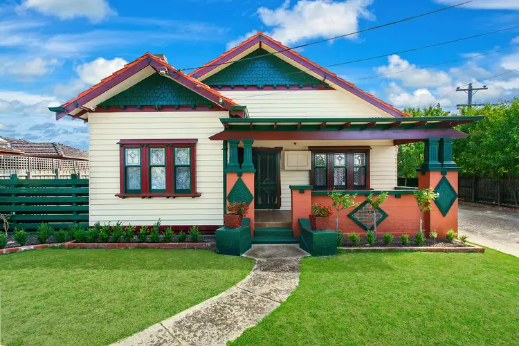 39 Rosebank Avenue, Clayton South VIC 3169