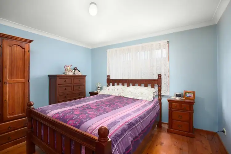Fifth view of Homely semi-detached listing, 11 O'Donnell Drive, Figtree NSW 2525