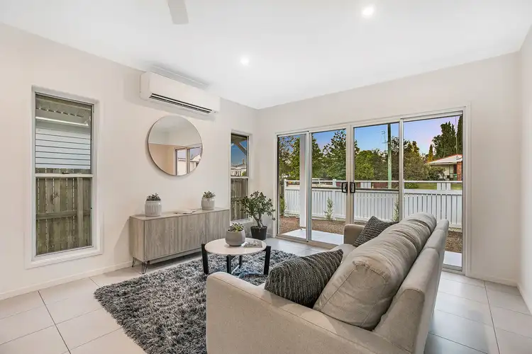 Third view of Homely unit listing, 2/11 Roberts Street, South Toowoomba QLD 4350