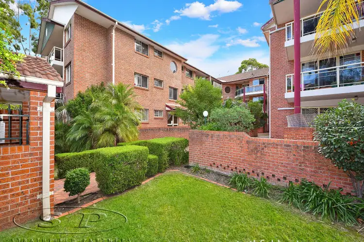 4/18 Weigand Avenue, Bankstown NSW 2200