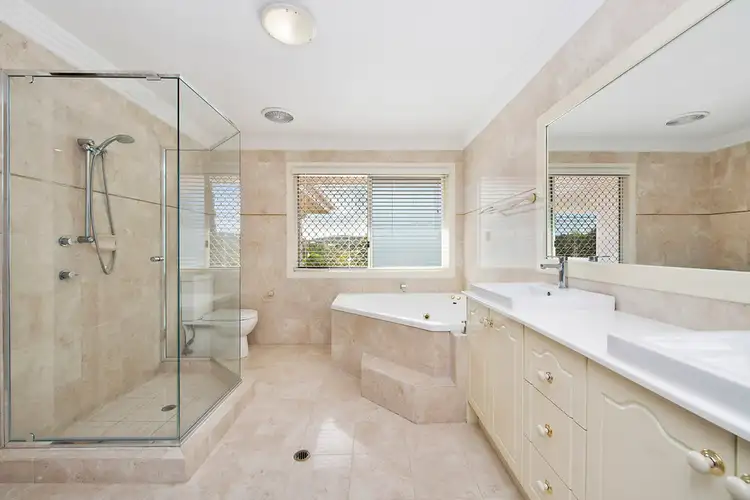 Sixth view of Homely house listing, 8 Oppermann Place, Carindale QLD 4152
