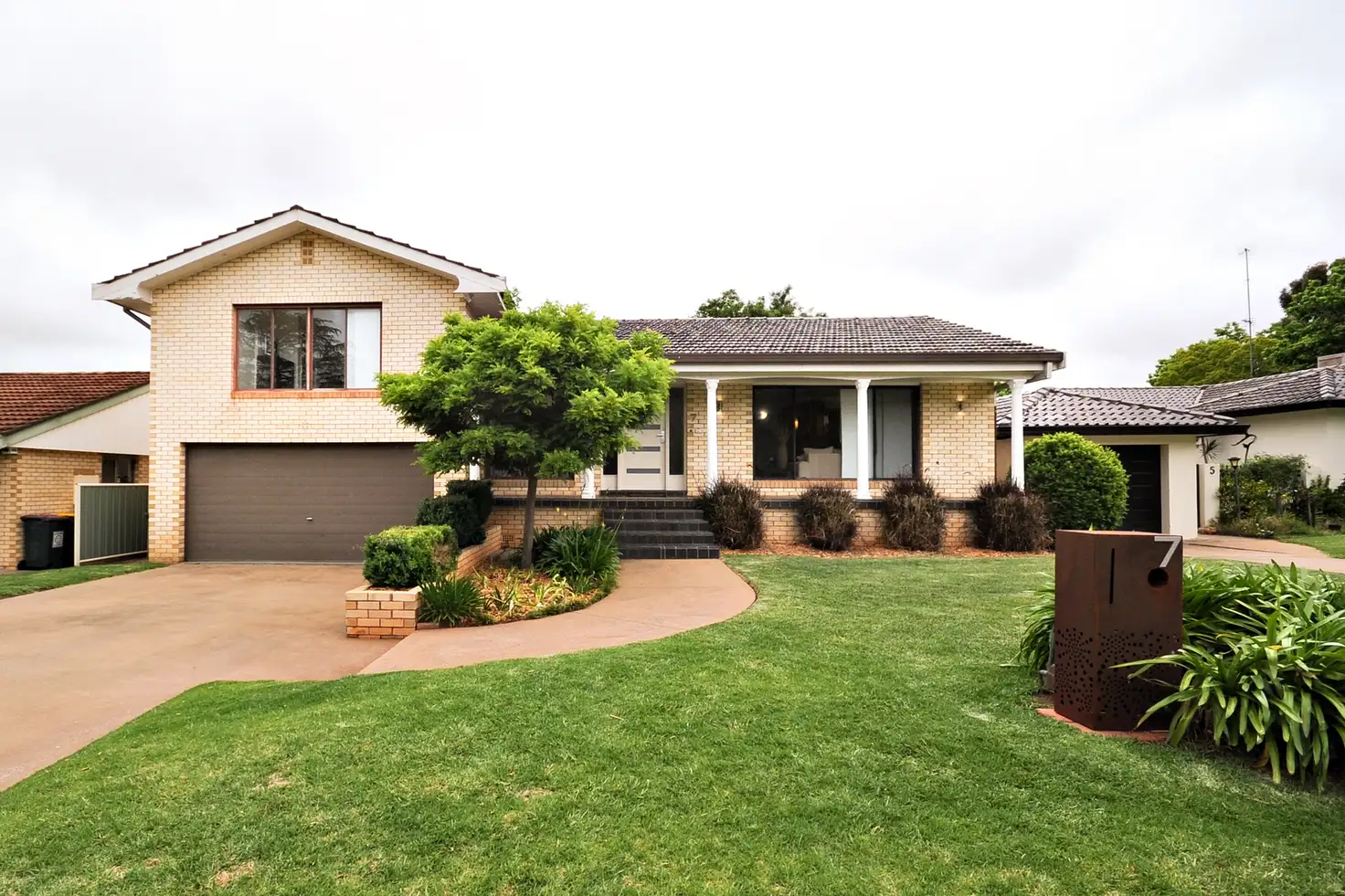 Main view of Homely house listing, 7 Beveridge Crescent, Dubbo NSW 2830