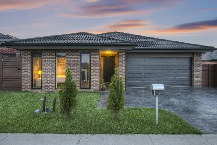 47 Merritt Avenue, Cranbourne West VIC 3977