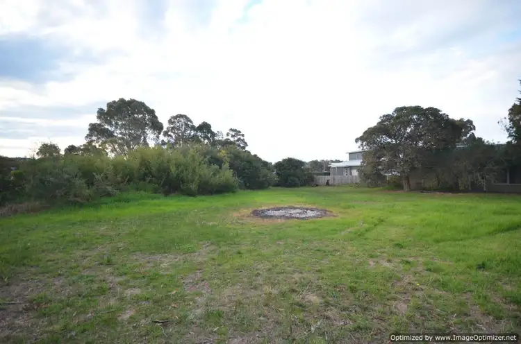 2 Lake Shore Drive, Newlands Arm VIC 3875
