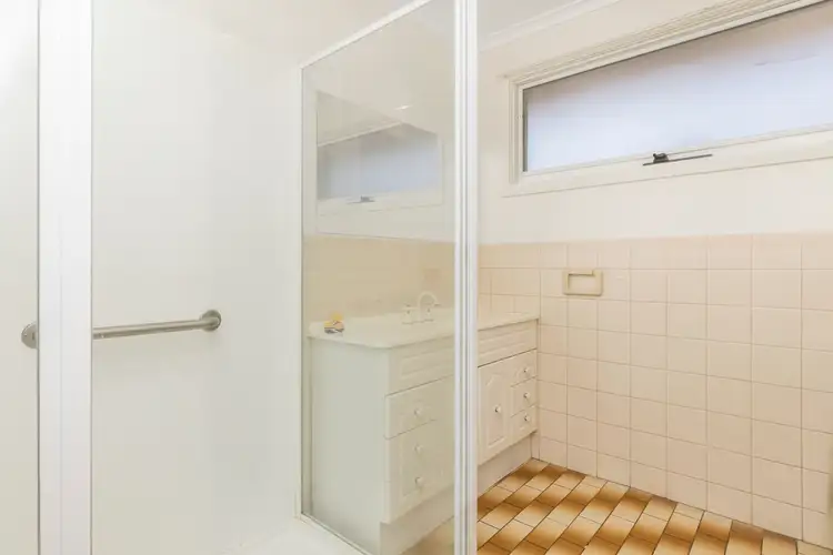 Third view of Homely house listing, 6 Griffith Street, Maddingley VIC 3340