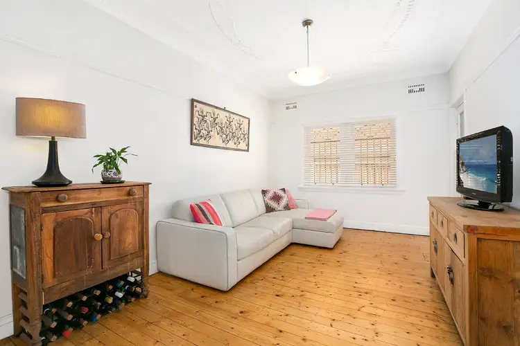 2/8a Bishops Avenue, Randwick NSW 2031