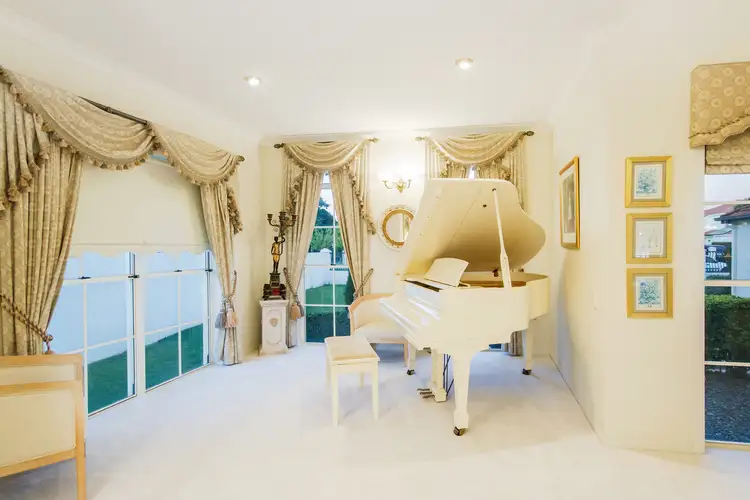 Sixth view of Homely house listing, 38 Staysail Crescent, Clear Island Waters QLD 4226