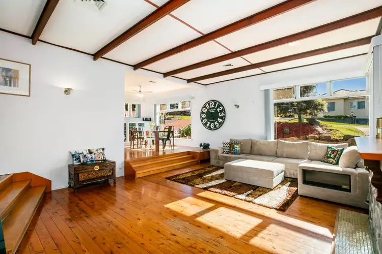 63 Gahans Avenue, Woonona NSW 2517