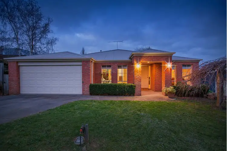 9 McMillan Drive, Warragul VIC 3820