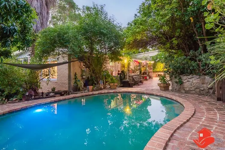 16 Tredale Avenue, Mount Richon WA 6112