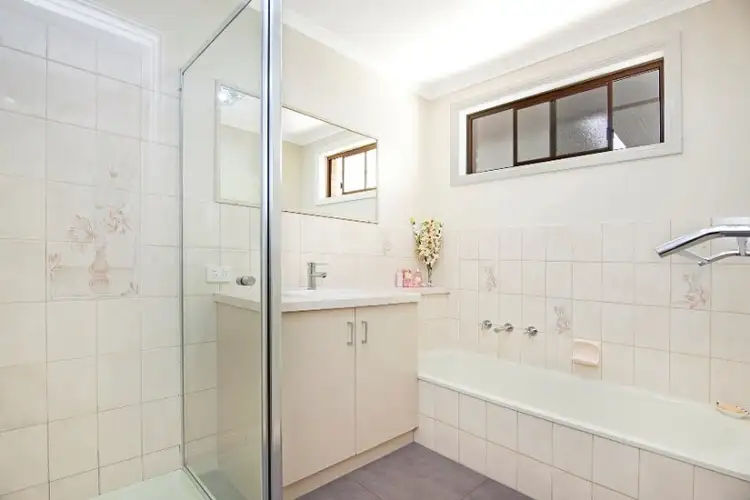 Fifth view of Homely house listing, 18 Wattleview Grove, Eaglehawk VIC 3556