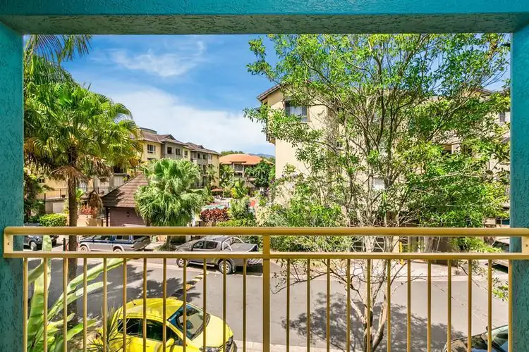 1217/2 Greenslopes Street, Cairns North QLD 4870