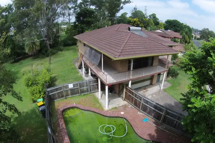 8 Oconnor Street, Oxley QLD 4075