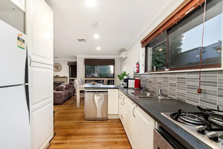 Fifth view of Homely unit listing, 1/8 McRae Avenue, St Albans VIC 3021