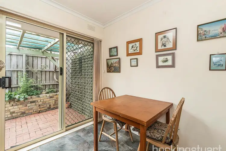 Sixth view of Homely unit listing, 2/27 Ti Tree Grove, Parkdale VIC 3195