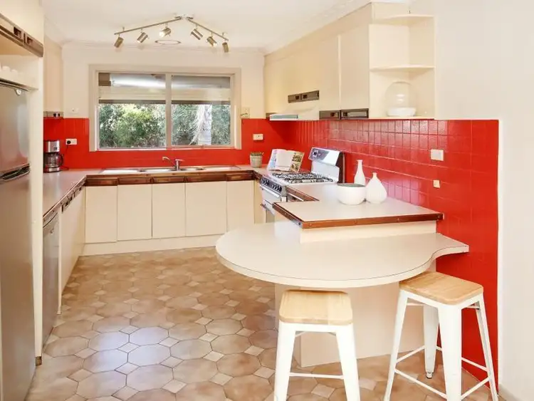 Fourth view of Homely house listing, 18 Elizabeth Court, Reservoir VIC 3073