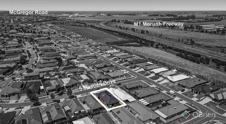 Fifth view of Homely house listing, 5 Muscari Drive, Pakenham VIC 3810