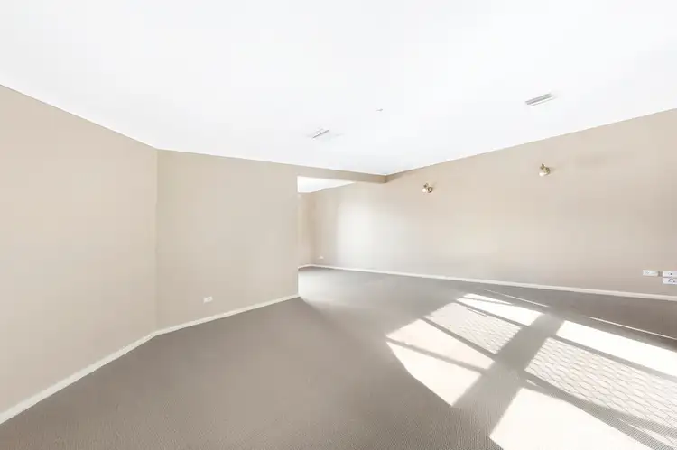 Third view of Homely house listing, 10 Amaroo Crescent, Wodonga VIC 3690