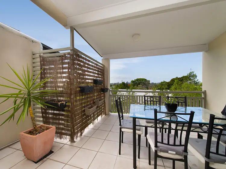Sixth view of Homely apartment listing, 8/65 Park Road, Yeronga QLD 4104