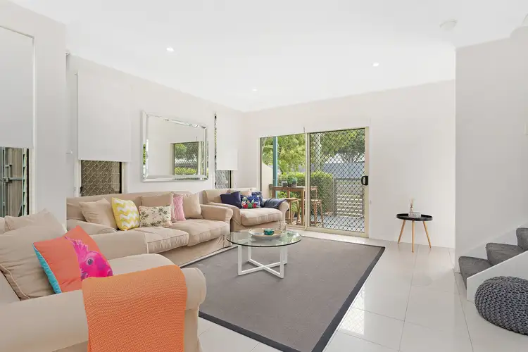 19 Hampden Street, Ascot QLD 4007