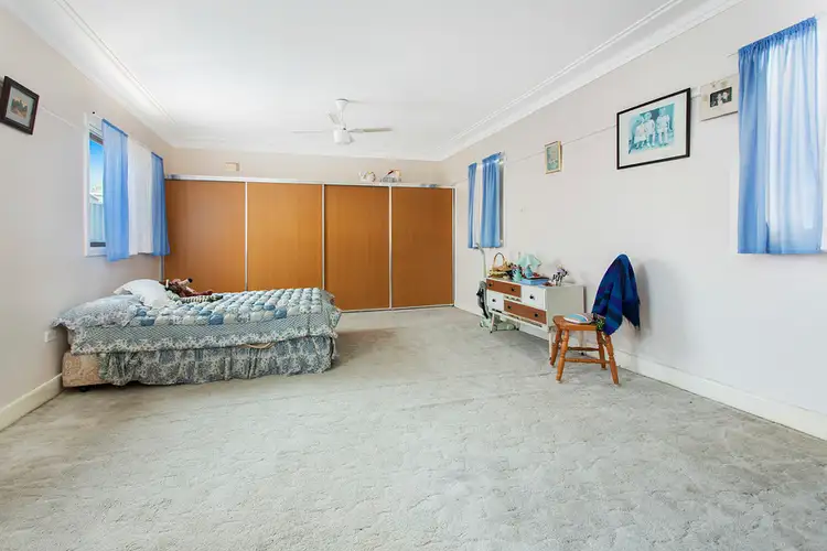 Fifth view of Homely house listing, 4 Salt Pan Road, Peakhurst NSW 2210