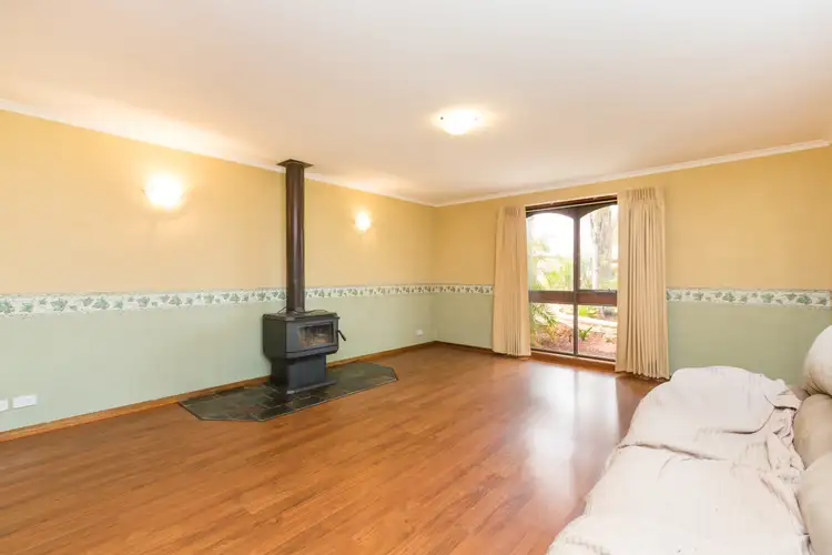 Third view of Homely house listing, 5 Robyn Court, Irymple VIC 3498