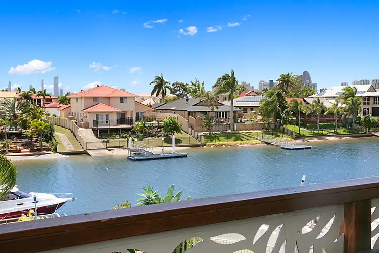 30 Cessnock Close, Mermaid Waters QLD 4218