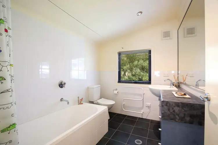 Fifth view of Homely house listing, 10 Godson Avenue, Blackheath NSW 2785