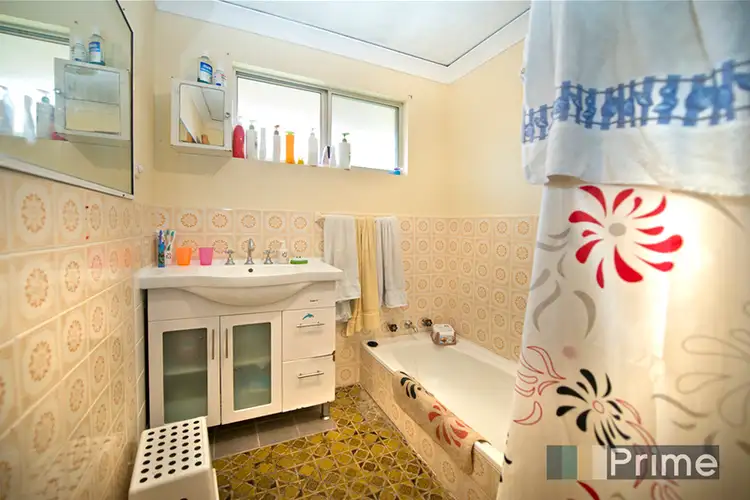 Fifth view of Homely house listing, 4 De Hamel Place, Spencer Park WA 6330