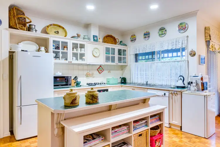 Fourth view of Homely house listing, 6 Lightwood Close, Hillside VIC 3037