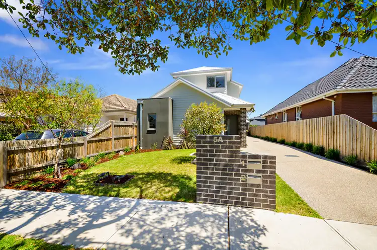 1/5A Thorpe Street, Newport VIC 3015