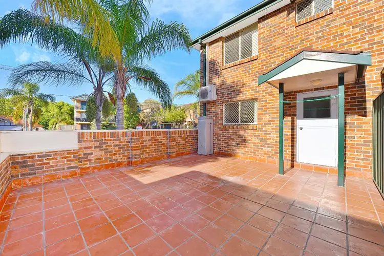 1/2-4 Myrtle Road, Bankstown NSW 2200